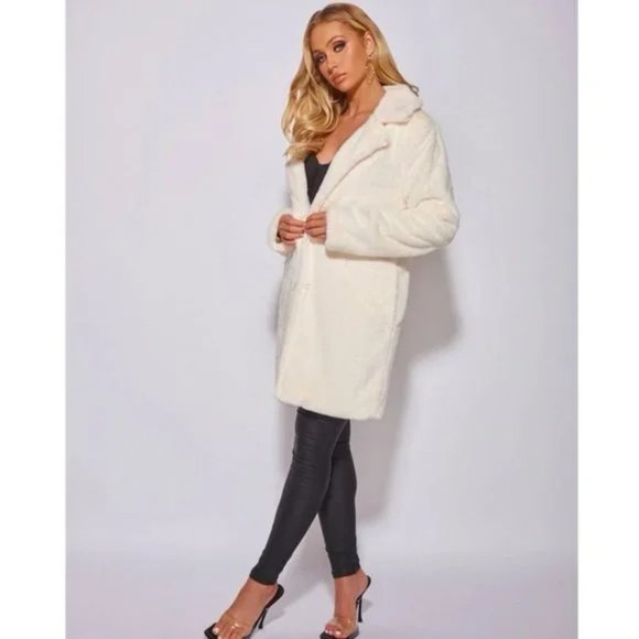 White Faux Fur Long Sleeve Collared Loose Fit Midi Coat - Picture 12 of 14